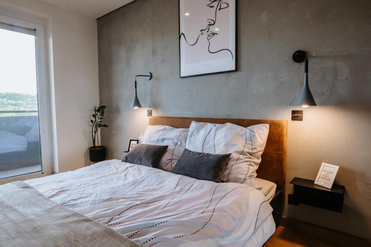 Apartament Minimalist Design Penthouse - Kosice Old Town Zewnętrze zdjęcie